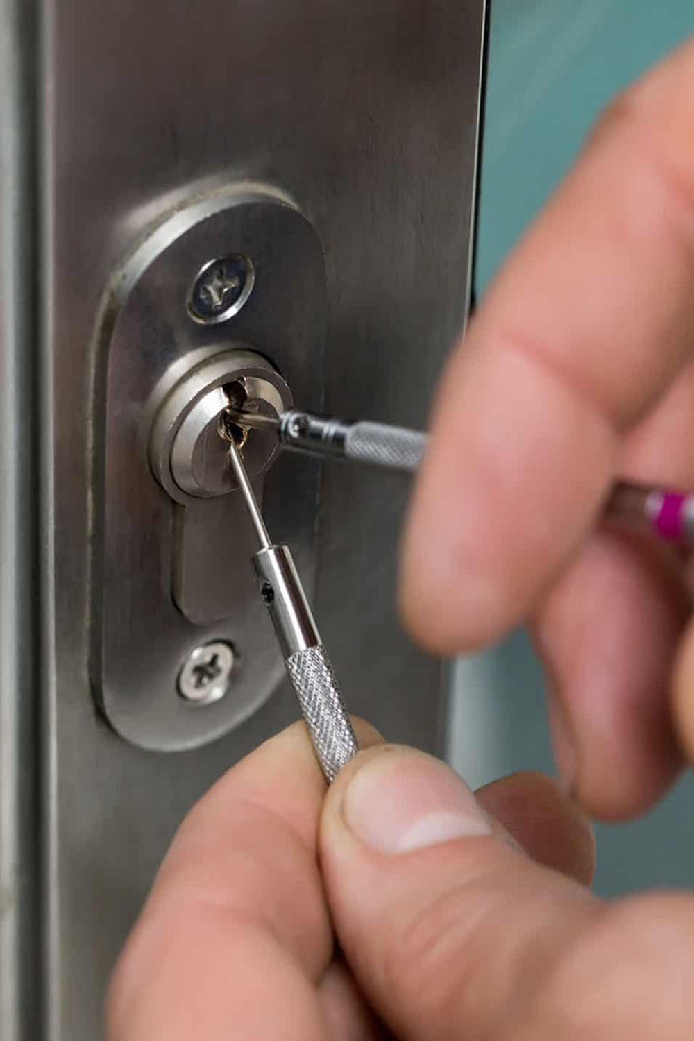 Artisan serrurier Atelier Pierlot intervention Tournai